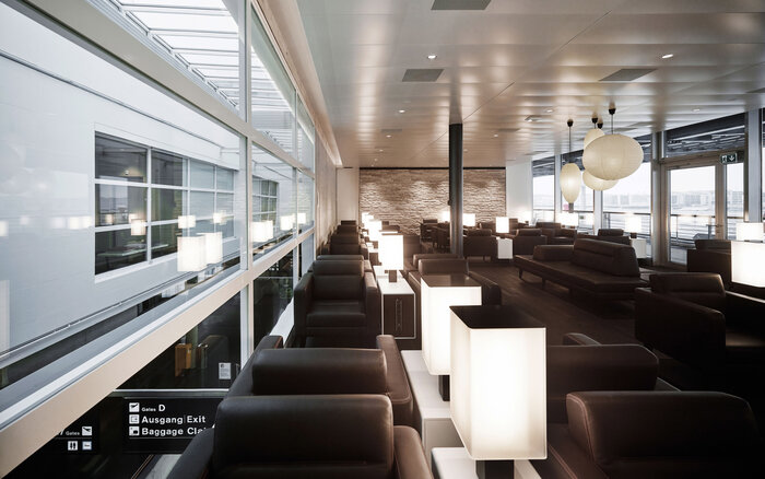 Swiss Lounge Dock E