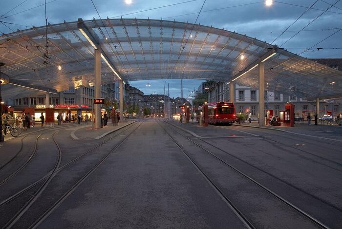 Baldachinbeleuchtung Bahnhofplatz